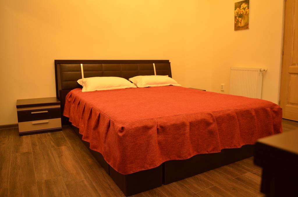Casa Remo - Guesthouse Turda Eksteriør billede